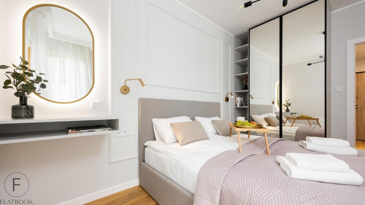 Flatbook - Seaside Porto Apartment Gdansk